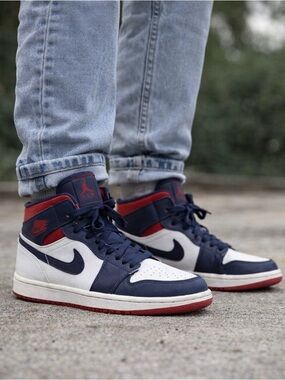 Air Jordan 1 SE Mid Olympic - 852542-104